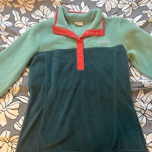 Cozy Columbia pullover💗size: XS